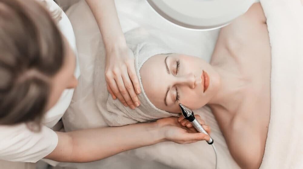 shutterstock_588164834.1)