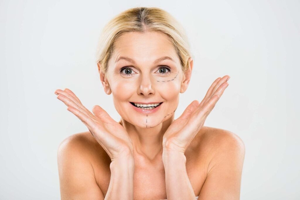 Blepharoplasty eyelid surgery candidate, facial rejuvenation Dubai