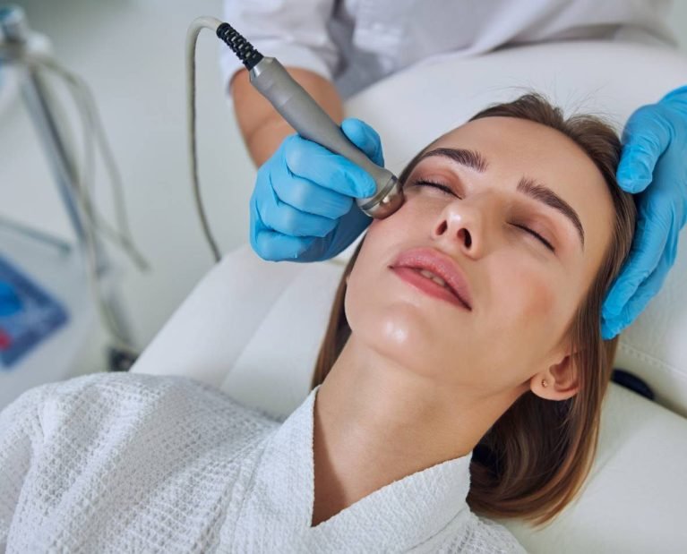 hero home 1 - Cocoona Plastic Surgery Dubai